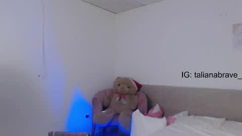 VALIENTE  online show from 03-02-25, 04:17