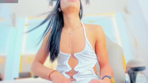  VALIRYA  online show from 01-15-26, 03:44