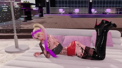 valkiriart online show from 02-08-25, 12:28