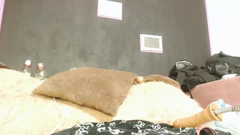 Valerie online show from 01-18-25, 01:52