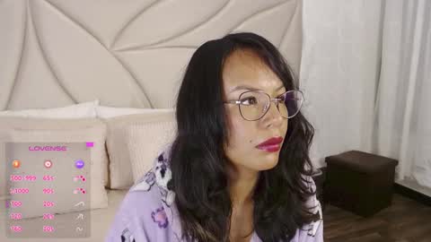 Snapshot of valleryc chatting on 12-30-24, 08:25 Vallery online show from 12-30-24, 08:25