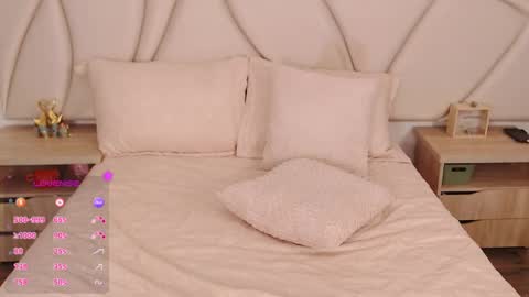 Snapshot of valleryc chatting on 03-02-25, 01:26 Vallery online show from 03-02-25, 01:26