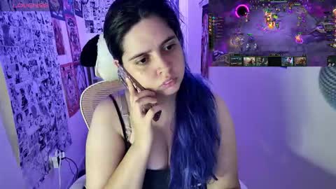 Snapshot of vallolet1_ chatting on 11-12-25, 11:03 Im Violet online show from 11-12-25, 11:03