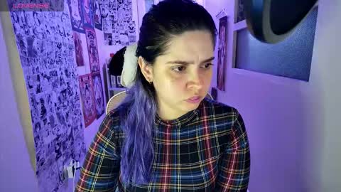 Snapshot of vallolet1_ chatting on 12-01-25, 02:38 Im Violet online show from 12-01-25, 02:38