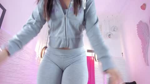 Vallolet Peach  online show from 01-26-25, 11:28