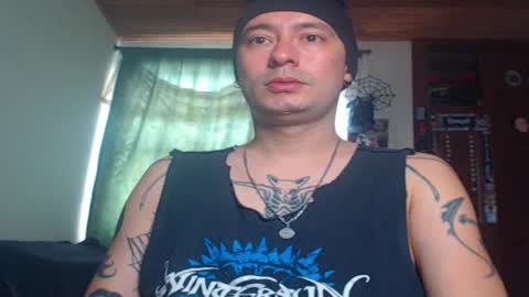 Snapshot of vampireathome chatting on 02-05-25, 06:59 vampireathome online show from 02-05-25, 06:59