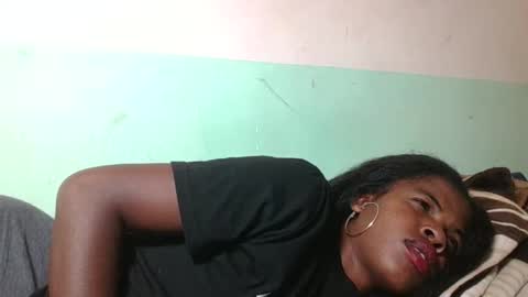 Snapshot of vanafiry chatting on 01-11-25, 06:12 vanafiry online show from 01-11-25, 06:12