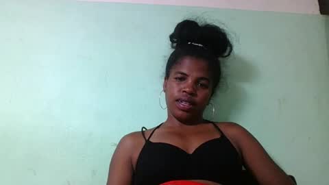 Snapshot of vanafiry chatting on 01-16-25, 10:10 vanafiry online show from 01-16-25, 10:10