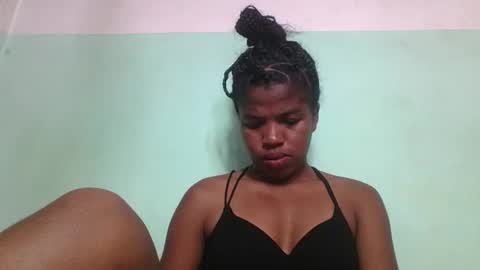 Snapshot of vanafiry chatting on 01-31-25, 09:48 vanafiry online show from 01-31-25, 09:48