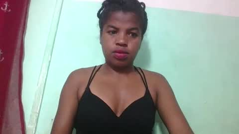 Snapshot of vanafiry chatting on 02-06-25, 04:21 vanafiry online show from 02-06-25, 04:21