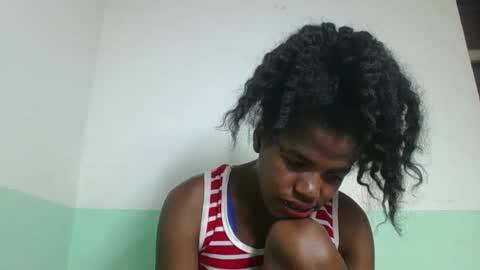 Snapshot of vanafiry chatting on 02-08-25, 06:44 vanafiry online show from 02-08-25, 06:44