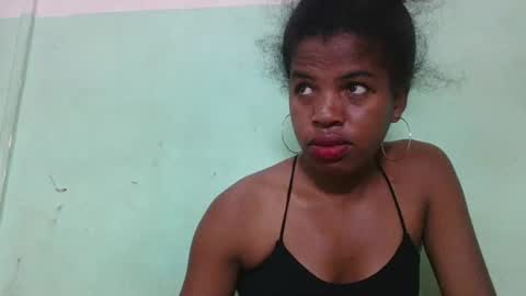 Snapshot of vanafiry chatting on 02-15-25, 08:11 vanafiry online show from 02-15-25, 08:11