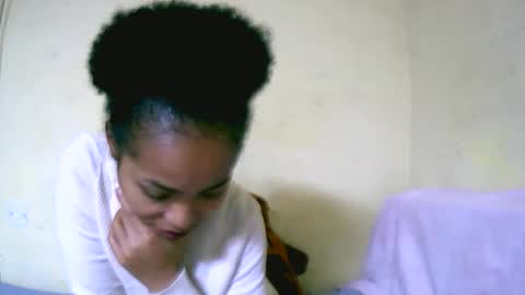 vanah344375 online show from 09-12-25, 11:37