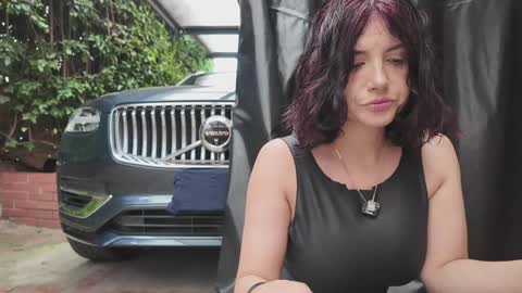 vanessa online show from 11-27-25, 05:59