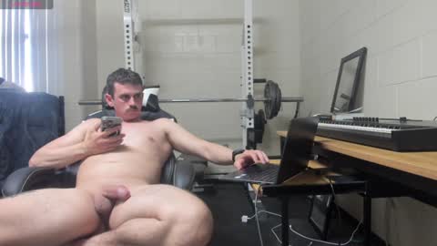 Snapshot of vandal2021 chatting on 02-06-25, 11:26 Vandal2021 online show from 02-06-25, 11:26