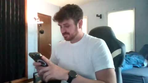 Snapshot of vandal2021 chatting on 10-22-25, 05:13 Vandal2021 online show from 10-22-25, 05:13