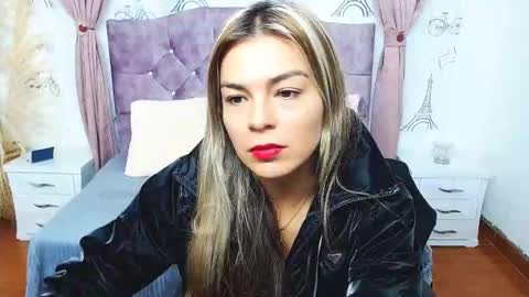vanesa online show from 09-22-25, 11:12