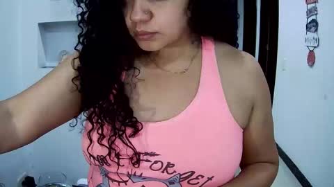 vanessa and samantha online show from 10-19-25, 05:19