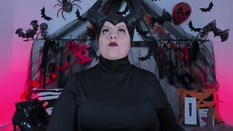 Vanessa online show from 10-23-25, 12:04