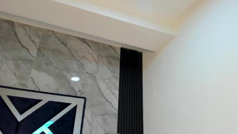 Vanessa Hard online show from 01-06-26, 07:50