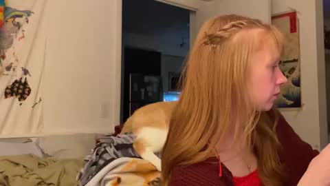 Vanessa  online show from 12-19-25, 05:03