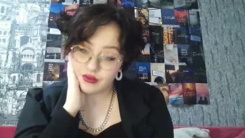 vanessashadow online show from 10-28-25, 03:47