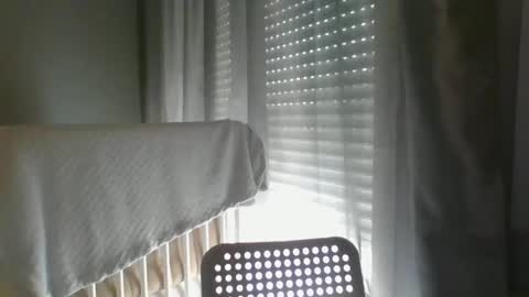 Snapshot of vanessashows chatting on 10-21-25, 08:37 vanessashows online show from 10-21-25, 08:37