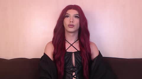 Snapshot of vanessaviperr chatting on 10-18-25, 08:42 Vanessa online show from 10-18-25, 08:42