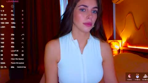 Snapshot of vanilla_tori chatting on 01-31-25, 03:09 Elika online show from 01-31-25, 03:09