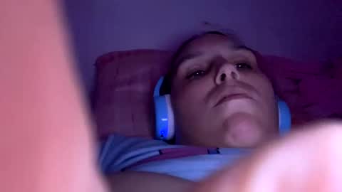 Snapshot of vanilladoctor chatting on 11-24-25, 01:05 Vanilla Good online show from 11-24-25, 01:05