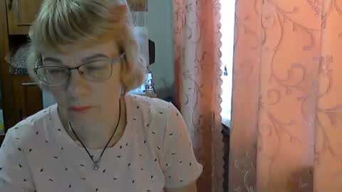 Snapshot of vanillaxcreamy chatting on 03-02-25, 12:11 Vanillaxcreamy online show from 03-02-25, 12:11