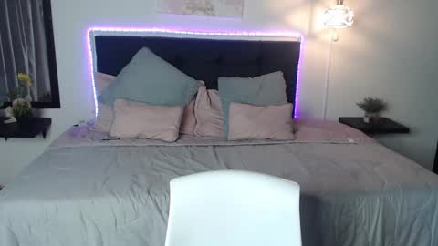 vane online show from 12-25-24, 05:26