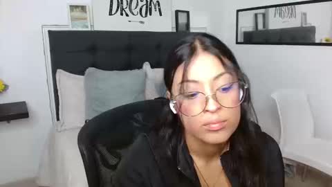 vane online show from 09-27-25, 08:36