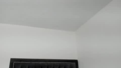 Snapshot of vannsexporn chatting on 01-16-25, 03:45 Vannesa online show from 01-16-25, 03:45