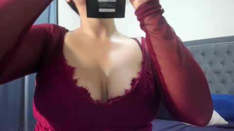 Snapshot of vannsexporn chatting on 10-06-25, 09:07 Vannesa online show from 10-06-25, 09:07