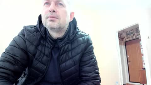 Snapshot of vano_822 chatting on 11-22-25, 08:02 vano_822 online show from 11-22-25, 08:02