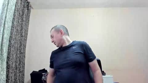 Snapshot of vano_822 chatting on 12-05-25, 08:34 vano_822 online show from 12-05-25, 08:34