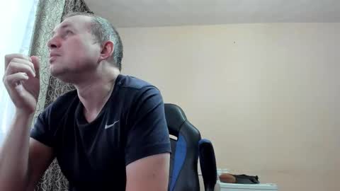 Snapshot of vano_822 chatting on 12-17-25, 08:09 vano_822 online show from 12-17-25, 08:09