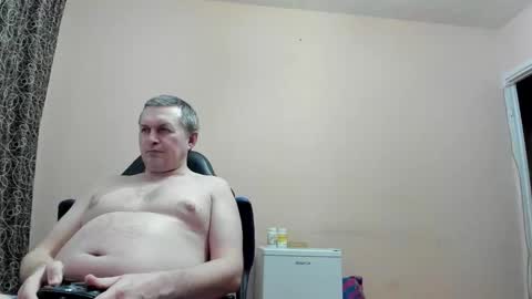 Snapshot of vano_822 chatting on 01-11-26, 10:15 vano_822 online show from 01-11-26, 10:15