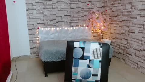 Snapshot of vanse_lust chatting on 01-08-25, 09:34 Karuna online show from 01-08-25, 09:34