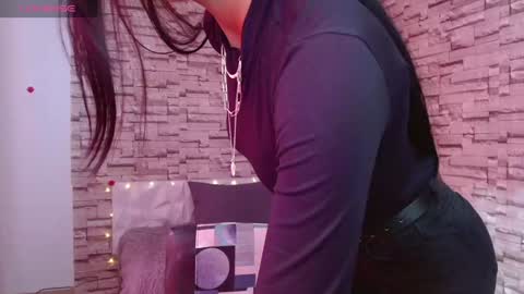 Snapshot of vanse_lust chatting on 02-07-25, 08:53 Karuna online show from 02-07-25, 08:53