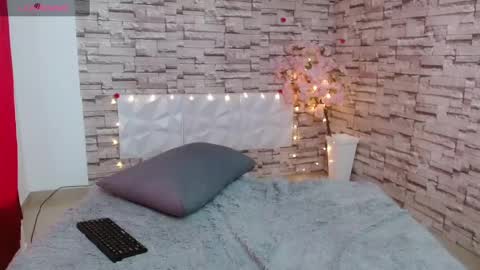 Snapshot of vanse_lust chatting on 02-09-25, 10:00 Karuna online show from 02-09-25, 10:00