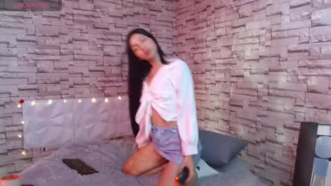 Snapshot of vanse_lust chatting on 03-12-25, 10:39 Karuna online show from 03-12-25, 10:39