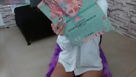 Snapshot of vanse_lust chatting on 09-18-25, 06:21 Karuna online show from 09-18-25, 06:21