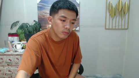 vanxxx2005 online show from 12-10-24, 08:38