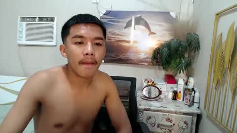 vanxxx2005 online show from 03-10-25, 01:45