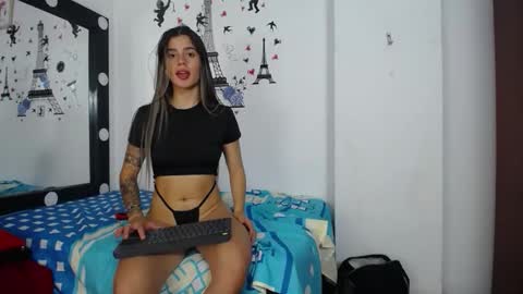 Snapshot of varascot chatting on 11-27-25, 03:36 varascot online show from 11-27-25, 03:36