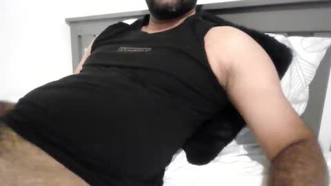 Snapshot of varghese28 chatting on 09-19-25, 09:54 kerala mallu boy online show from 09-19-25, 09:54