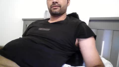 kerala mallu boy online show from 11-24-25, 10:37