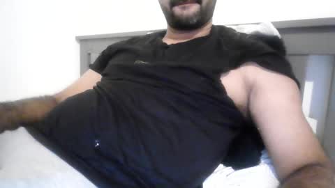 kerala mallu boy online show from 01-12-26, 10:31